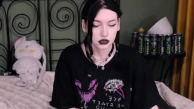 Snapshot of BlackyTea chatting on 03/22/25, 05:09 BlackyTea online show from 03/22/25, 05:09