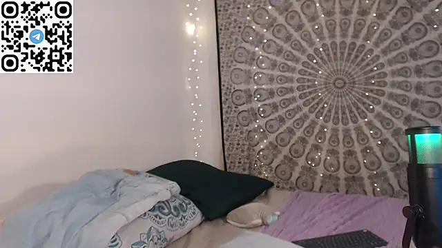 Angie nova online show from 03/15/25, 11:17