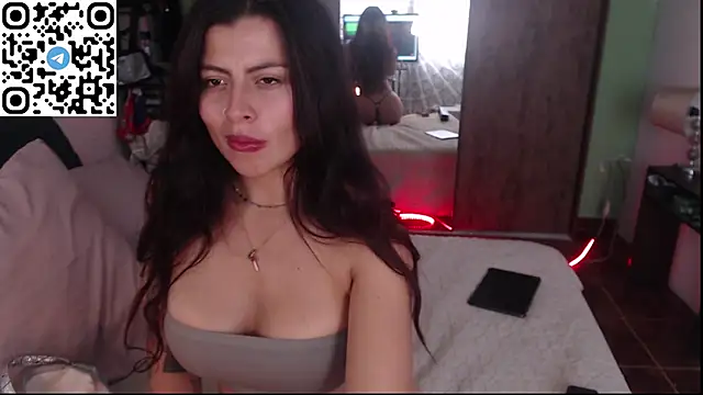 Angie nova online show from 09/15/25, 03:34