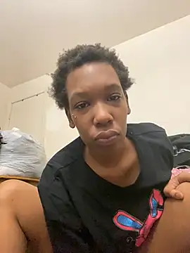 Snapshot of MsSapPhire500 chatting on 02/03/25, 10:00 MsSapPhire500 online show from 02/03/25, 10:00