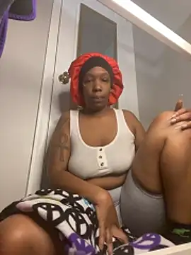 MsSapPhire500 online show from 12/20/25, 05:20