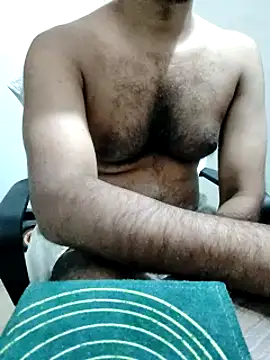 Snapshot of knighttriderr chatting on 02/15/25, 05:39 knighttriderr online show from 02/15/25, 05:39