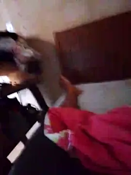 Snapshot of Viny459 chatting on 12/19/25, 06:59 Viny459 online show from 12/19/25, 06:59