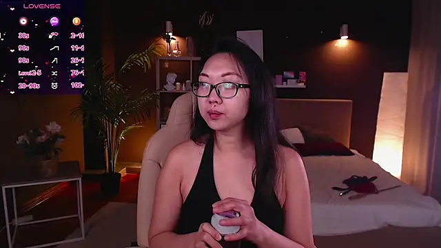 Marine Vact online show from 11/07/25, 02:06