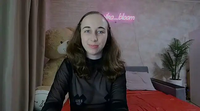 Snapshot of Anika_bloom chatting on 03/15/25, 03:51 Anika bloom online show from 03/15/25, 03:51