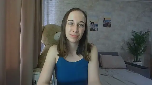 Snapshot of Anika_bloom chatting on 10/07/25, 07:49 Anika bloom online show from 10/07/25, 07:49