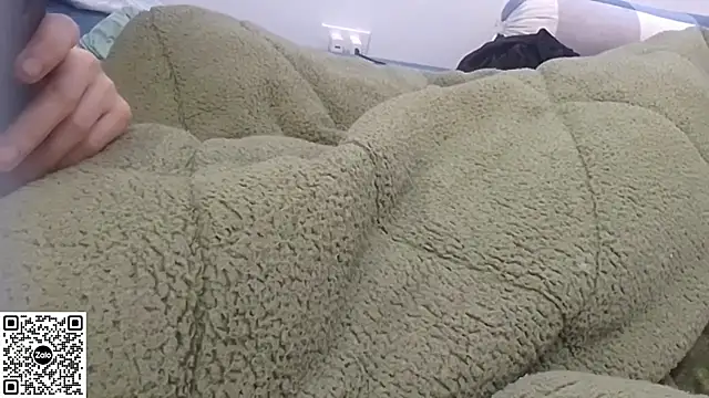 Snapshot of MIXEMKUTAKO chatting on 12/05/24, 03:15 MIXEMKUTAKO online show from 12/05/24, 03:15