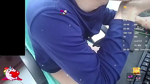 Snapshot of MIXEMKUTAKO chatting on 12/29/24, 06:45 MIXEMKUTAKO online show from 12/29/24, 06:45