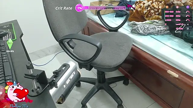 Snapshot of MIXEMKUTAKO chatting on 10/27/25, 04:22 MIXEMKUTAKO online show from 10/27/25, 04:22