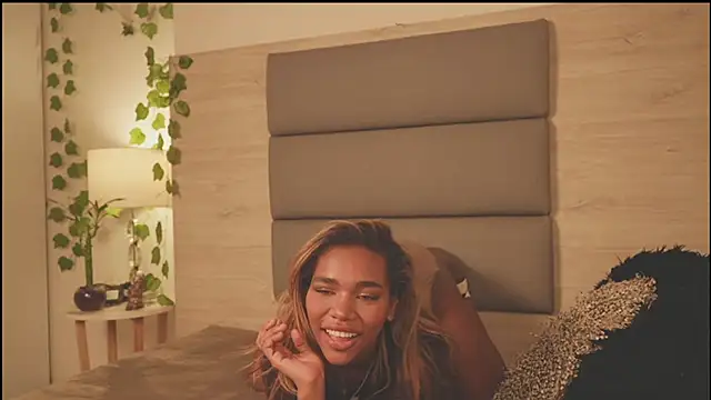 Lily Miiller online show from 02/26/26, 09:36