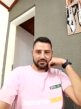 Snapshot of P4uzud4O chatting on 03/25/26, 12:22 P4uzud4O online show from 03/25/26, 12:22