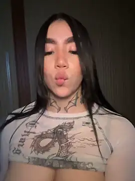 Snapshot of Nickiiiii chatting on 02/03/26, 06:40 Nickiiiii online show from 02/03/26, 06:40