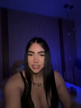 Snapshot of Nickiiiii chatting on 02/06/26, 05:56 Nickiiiii online show from 02/06/26, 05:56