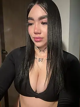 Snapshot of Nickiiiii chatting on 02/20/26, 07:10 Nickiiiii online show from 02/20/26, 07:10