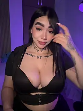 Snapshot of Nickiiiii chatting on 03/14/26, 07:58 Nickiiiii online show from 03/14/26, 07:58