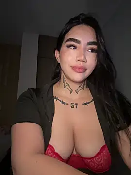 Snapshot of Nickiiiii chatting on 03/17/26, 06:50 Nickiiiii online show from 03/17/26, 06:50