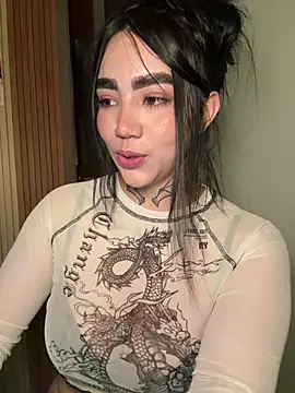 Snapshot of Nickiiiii chatting on 03/20/26, 02:38 Nickiiiii online show from 03/20/26, 02:38