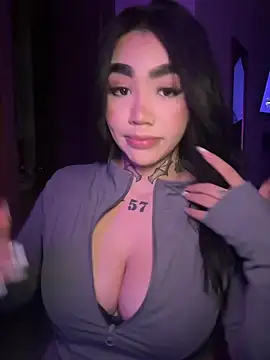 Snapshot of Nickiiiii chatting on 04/01/26, 06:14 Nickiiiii online show from 04/01/26, 06:14