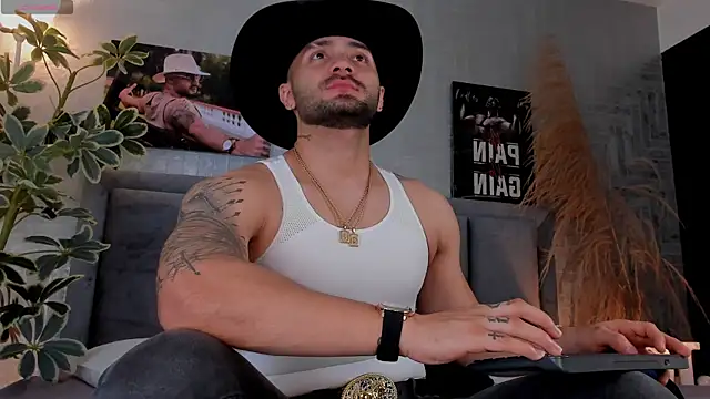 JeanColleman online show from 09/13/25, 03:39