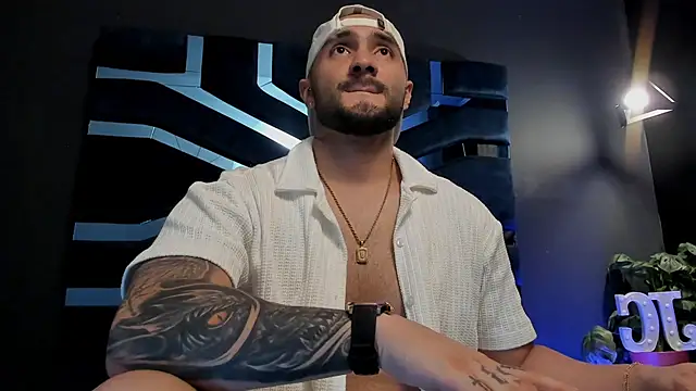 JeanColleman online show from 11/18/25, 11:26