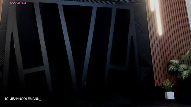 JeanColleman online show from 11/28/25, 11:18