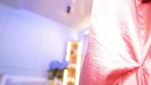 elasummer online show from 04/07/26, 12:38