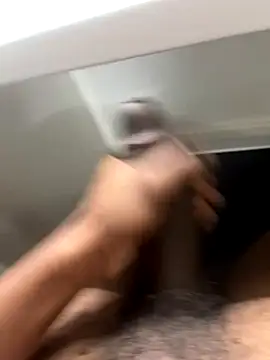 Snapshot of arrete2025 chatting on 12/04/24, 07:45 arrete2025 online show from 12/04/24, 07:45