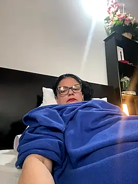 Snapshot of Sharongirl07 chatting on 09/12/25, 11:32 Sharongirl07 online show from 09/12/25, 11:32