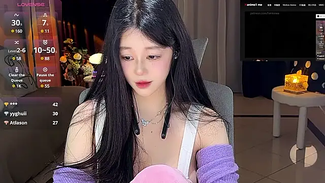 sweateanv  online show from 01/02/25, 11:09