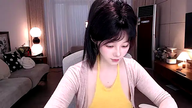 Snapshot of sweateanv_ chatting on 03/14/26, 06:08 sweateanv online show from 03/14/26, 06:08