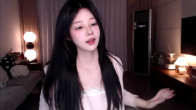 Snapshot of sweateanv_ chatting on 03/28/26, 10:48 sweateanv online show from 03/28/26, 10:48