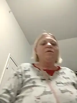 Playmate86 online show from 12/14/24, 04:45