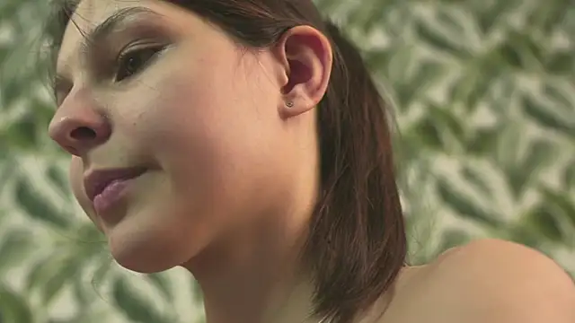 whisper of love online show from 03/21/25, 05:11