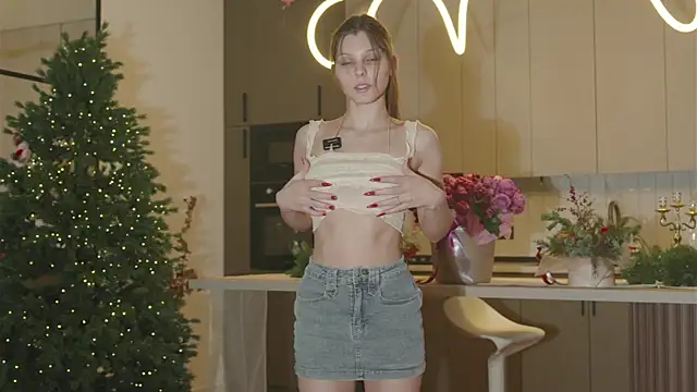 Snapshot of whisper_of_love chatting on 01/09/26, 02:14 whisper of love online show from 01/09/26, 02:14