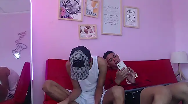 SEXY BOYS HELL online show from 02/07/25, 01:43