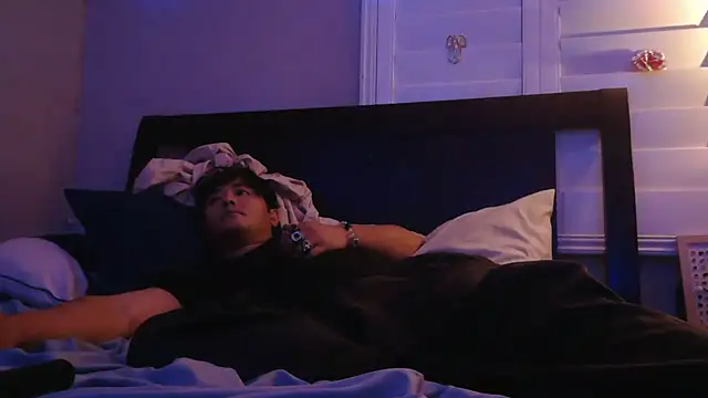 cloudyspun online show from 11/14/25, 04:33