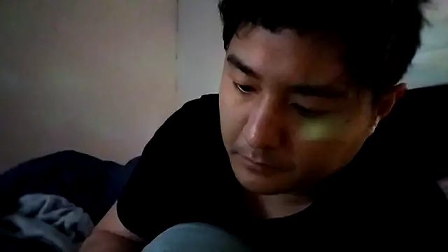 Snapshot of cloudyspun chatting on 03/18/26, 09:01 cloudyspun online show from 03/18/26, 09:01