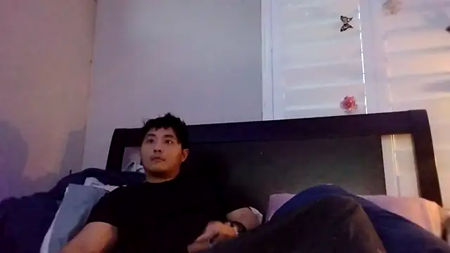 Snapshot of cloudyspun chatting on 03/27/26, 02:17 cloudyspun online show from 03/27/26, 02:17