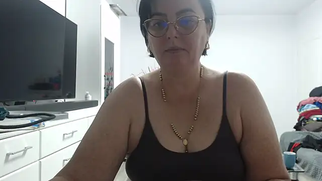 Amandamuller1982 online show from 10/05/25, 10:07