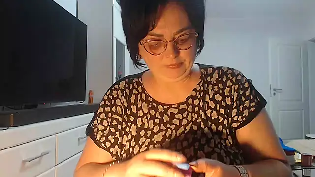 Snapshot of Amandamuller1982 chatting on 05/22/26, 02:51 Amandamuller1982 online show from 05/22/26, 02:51