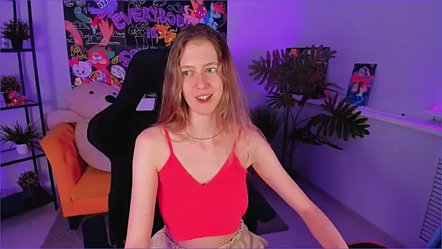 Snapshot of Sharon_Evansi chatting on 01/10/25, 06:17 Sharon Evansi online show from 01/10/25, 06:17