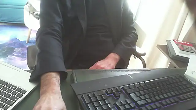 shyfrenchcock1 online show from 03/21/25, 09:34