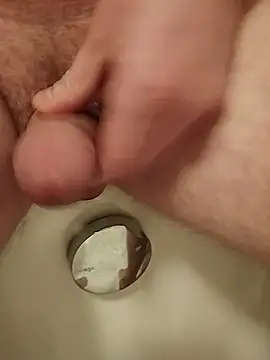 Snapshot of Stripchatsek chatting on 03/17/25, 09:33 Stripchatsek online show from 03/17/25, 09:33