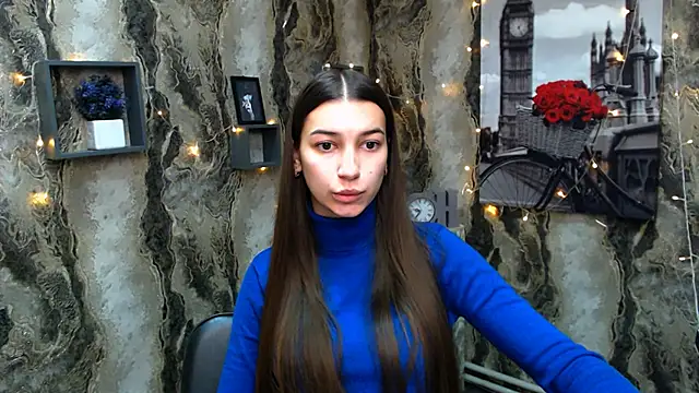 KarolinaRosse  online show from 01/06/25, 07:20