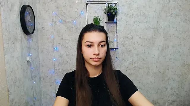 KarolinaRosse  online show from 01/07/25, 10:11