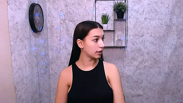 KarolinaRosse  online show from 01/20/25, 07:15