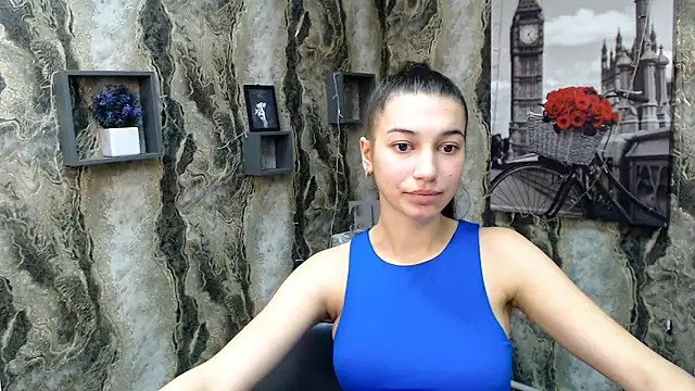 KarolinaRosse  online show from 01/21/25, 10:08