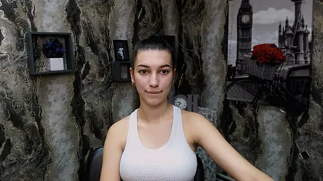 KarolinaRosse  online show from 01/26/25, 01:04