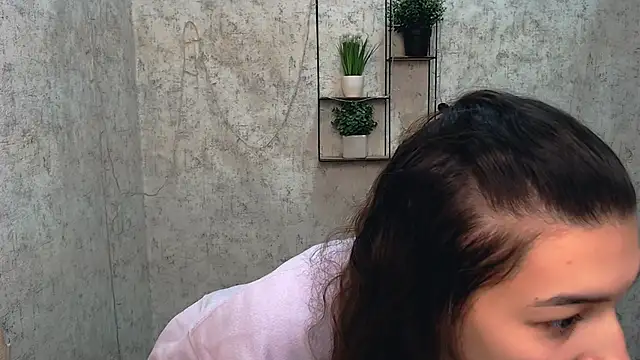 KarolinaRosse  online show from 02/26/25, 07:09