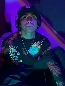 SkinnyHot444 online show from 01/15/25, 10:17